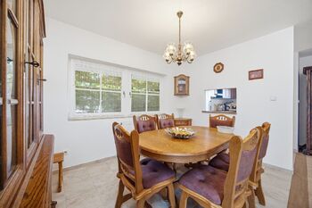 Prodej domu 232 m², Dolní Břežany