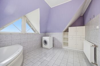 Prodej domu 232 m², Dolní Břežany