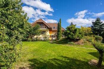 Prodej domu 232 m², Dolní Břežany