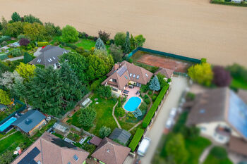 Prodej domu 232 m², Dolní Břežany