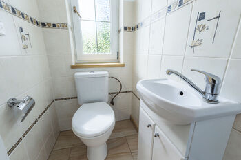 Pronájem domu 196 m², Zvole