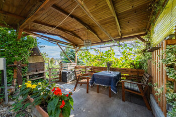 Altán 1 - Prodej domu 90 m², Všetaty 