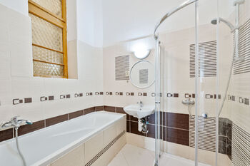 Pronájem bytu 3+1 v osobním vlastnictví 120 m², Tábor