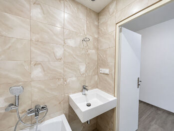 Prodej bytu 2+1 v osobním vlastnictví 60 m², Praha 10 - Záběhlice