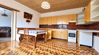 Prodej domu 400 m², Veltěže
