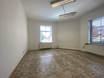 2 NP - Prodej nájemního (činžovního) domu 615 m², Ostrava