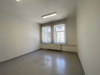 2 NP - Prodej kancelářských prostor 615 m², Ostrava