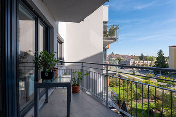 Prodej bytu 3+kk v osobním vlastnictví 90 m², Praha 10 - Hostivař