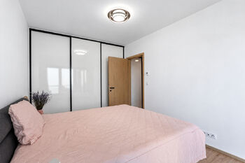 Prodej bytu 3+kk v osobním vlastnictví 90 m², Praha 10 - Hostivař