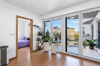 Prodej bytu 3+kk v osobním vlastnictví 90 m², Praha 10 - Hostivař