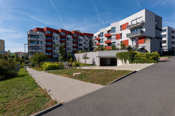 Prodej bytu 3+kk v osobním vlastnictví 90 m², Praha 10 - Hostivař