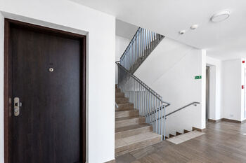 Prodej bytu 3+kk v osobním vlastnictví 90 m², Praha 10 - Hostivař