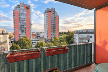 Prodej bytu 1+kk v osobním vlastnictví 35 m², Praha 10 - Strašnice