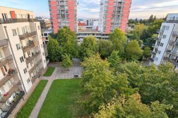 Prodej bytu 1+kk v osobním vlastnictví 35 m², Praha 10 - Strašnice