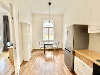 Pronájem bytu 1+1 v osobním vlastnictví 50 m², Praha 2 - Vinohrady
