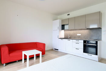 Pronájem bytu 1+kk v osobním vlastnictví 31 m², Praha 5 - Třebonice