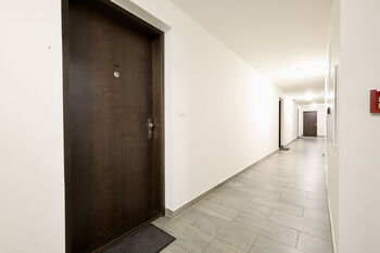 Pronájem bytu 1+kk v osobním vlastnictví 31 m², Praha 5 - Třebonice
