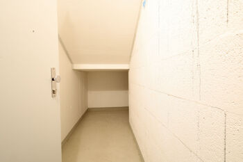 Pronájem bytu 1+kk v osobním vlastnictví 31 m², Praha 5 - Třebonice