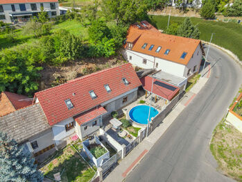 Prodej bytu 4+1 v osobním vlastnictví 134 m², Praha 10 - Královice