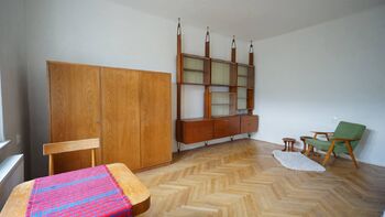 1. NP ložnice 1 - Pronájem domu 168 m², Praha 5 - Slivenec