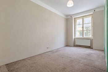 Ložnice 2 - Prodej bytu 3+kk v osobním vlastnictví 63 m², Praha 3 - Žižkov