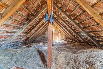 půda - Prodej domu 80 m², Hejná