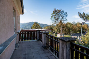 terasa s výhledem - Prodej bytu 2+1 v osobním vlastnictví 58 m², Děčín