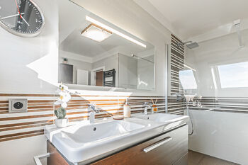 Prodej bytu 4+kk v osobním vlastnictví 123 m², Praha 9 - Kbely