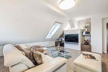 Prodej bytu 4+kk v osobním vlastnictví 123 m², Praha 9 - Kbely