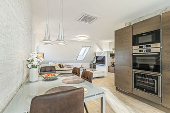 Prodej bytu 4+kk v osobním vlastnictví 123 m², Praha 9 - Kbely