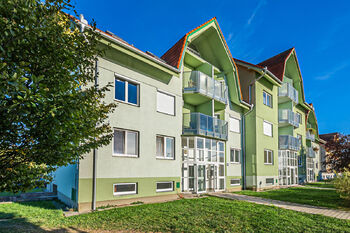 Prodej bytu 4+kk v osobním vlastnictví 123 m², Praha 9 - Kbely