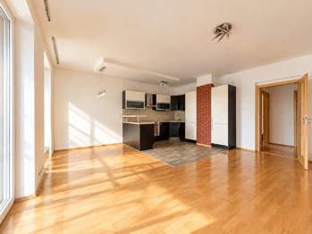 Pronájem bytu 3+kk v osobním vlastnictví 75 m², Praha 9 - Čakovice