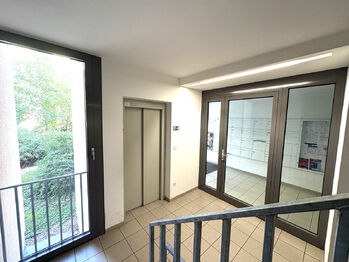Pronájem bytu 3+kk v osobním vlastnictví 75 m², Praha 9 - Čakovice
