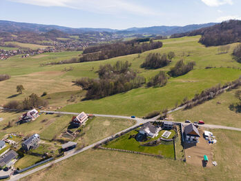 Prodej pozemku 11072 m², Rožnov pod Radhoštěm