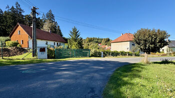 Prodej pozemku 2340 m², Horní Cerekev