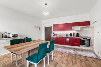 Prodej domu 335 m², Přeštice