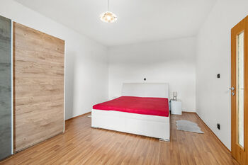 Prodej domu 335 m², Přeštice