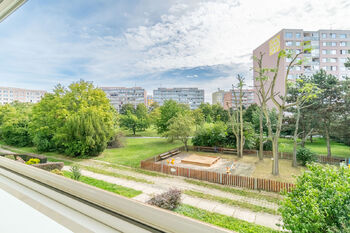 Prodej bytu 3+1 v osobním vlastnictví 78 m², Praha 4 - Chodov