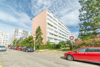 Prodej bytu 3+1 v osobním vlastnictví 78 m², Praha 4 - Chodov