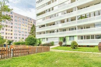 Prodej bytu 3+1 v osobním vlastnictví 78 m², Praha 4 - Chodov