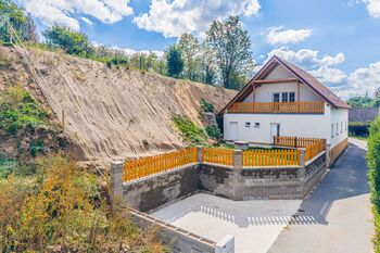 Prodej domu 190 m², Nepomuk