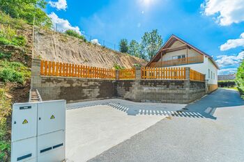 Prodej domu 190 m², Nepomuk