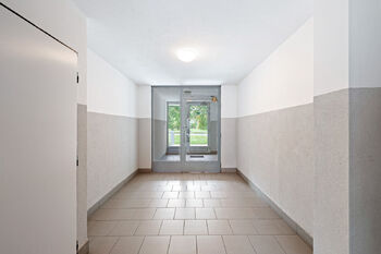 Prodej bytu 3+1 v osobním vlastnictví 74 m², Praha 9 - Střížkov