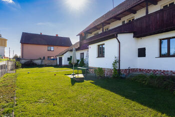 Prodej domu 157 m², Velké Všelisy