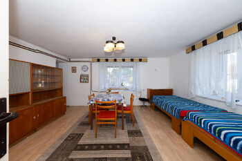 Prodej domu 157 m², Velké Všelisy