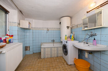 Prodej domu 157 m², Velké Všelisy