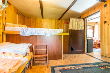 Pokoj - Prodej chaty / chalupy 35 m², Pnětluky