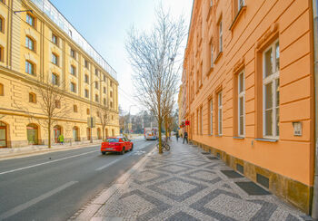 Pronájem kancelářských prostor 60 m², Hradec Králové
