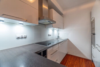 Pronájem bytu 2+kk v osobním vlastnictví 56 m², Praha 9 - Vysočany