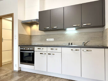 Pronájem bytu 1+kk v osobním vlastnictví 38 m², Praha 6 - Suchdol